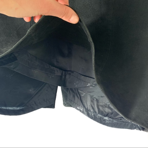 Vintage 80s EXPRESS Black Suede Skirt / Suede Leather Mini Skirt / 1980s Vintage - Picture 3 of 6